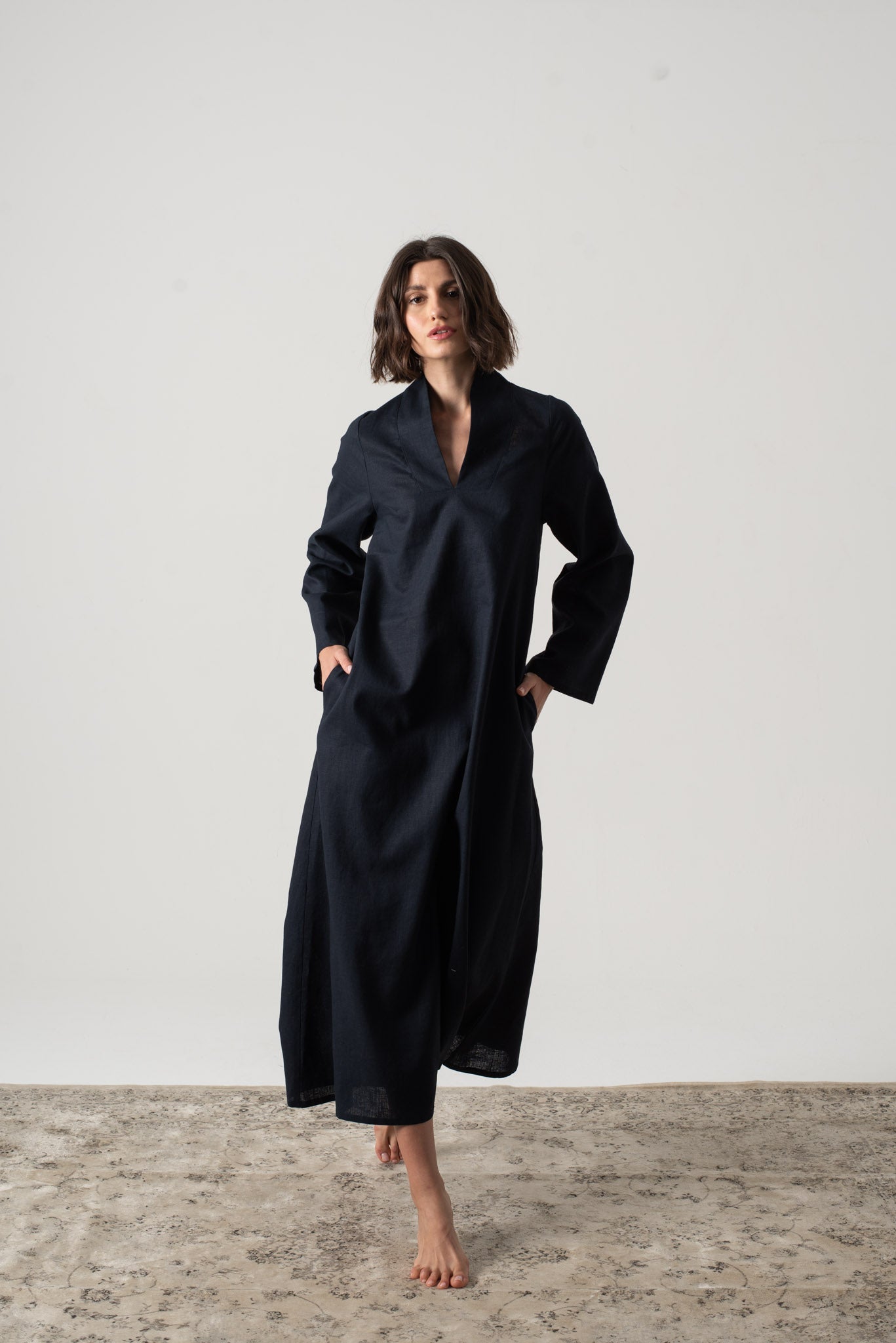 Alarik Linen Kaftan Navy Luxmii