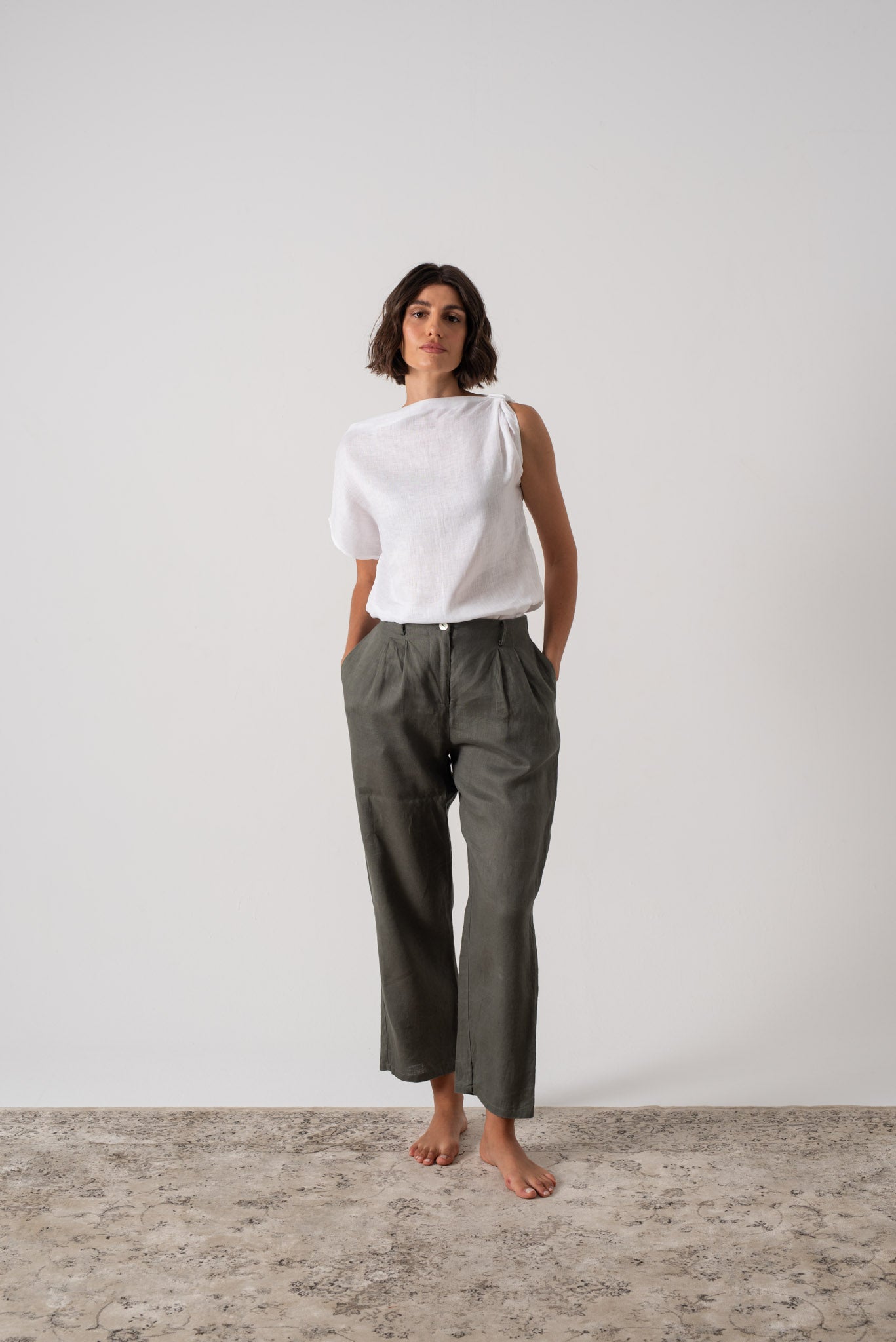 Asymmetrical Linen Knot Top White Luxmii