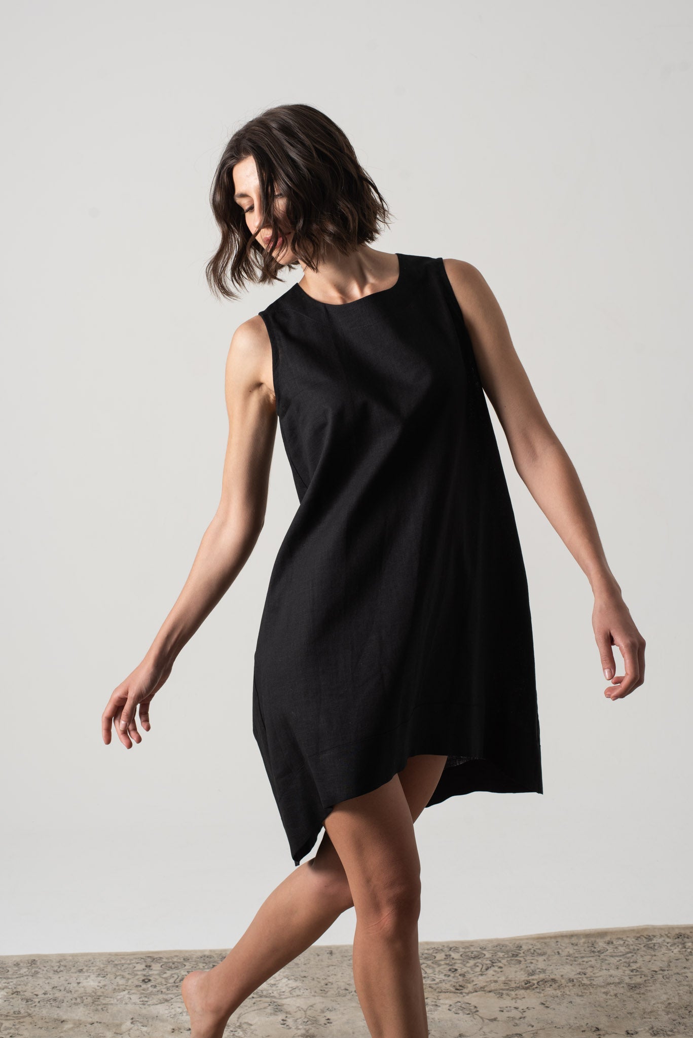 Illya Midi Dress Black Luxmii